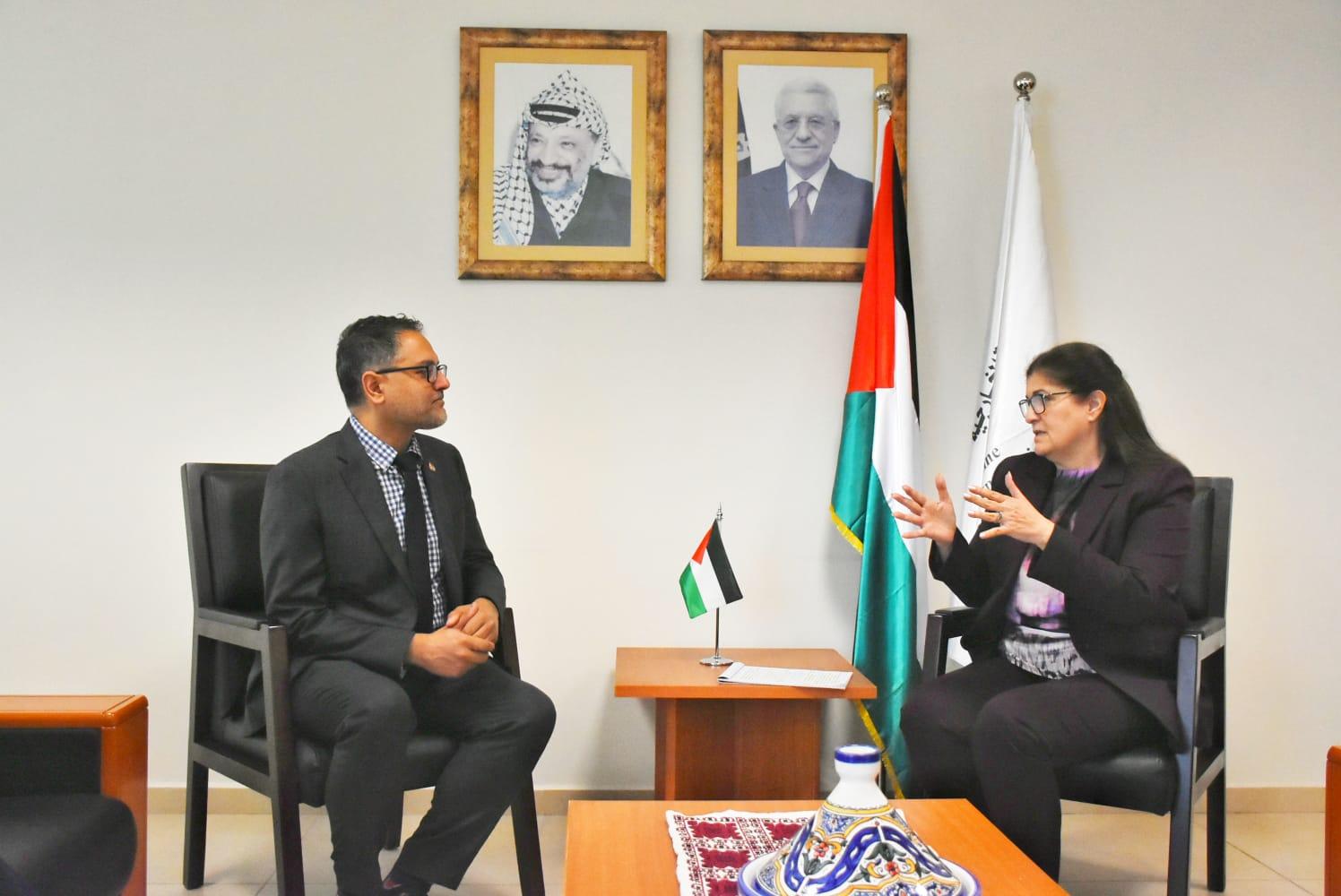 جانب من اللقاء